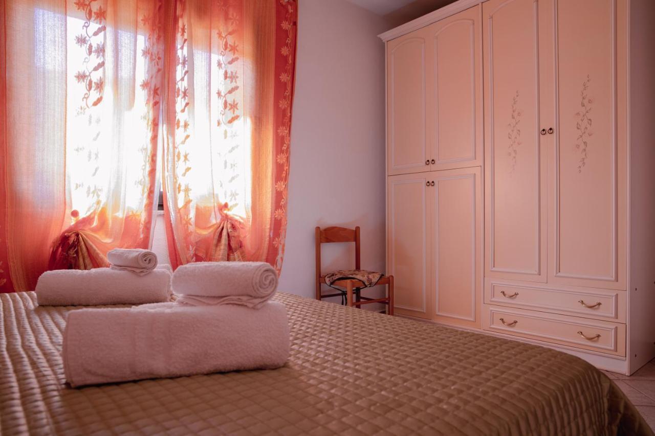 Appartamenti Costa - Budoni Sweet Home Tanaunella Bagian luar foto